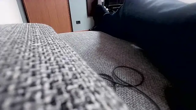 cucciolotto76 online show from 11/13/25, 08:02