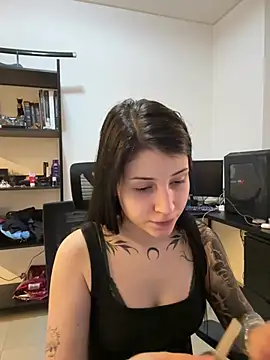 Privad ravenna online show from 05/28/26, 08:48
