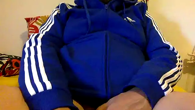 steve669 hot online show from 10/24/25, 01:32