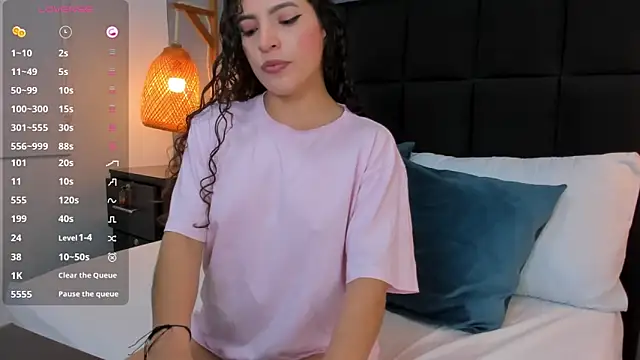 natalie esmith online show from 12/22/25, 12:05