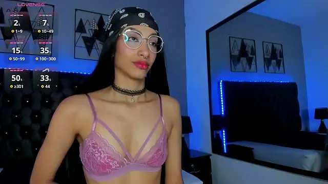 Snapshot of Ebonysweet__ chatting on 11/11/25, 07:52 Ebonysweet online show from 11/11/25, 07:52