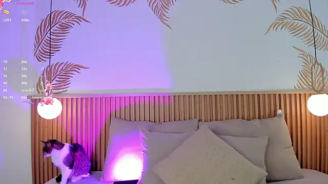 Valleriie  online show from 03/12/26, 04:22