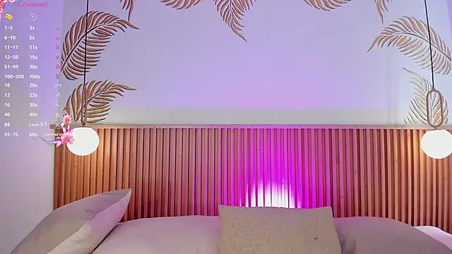 Valleriie  online show from 04/12/26, 04:32