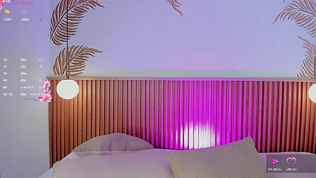 Valleriie  online show from 03/29/26, 04:30