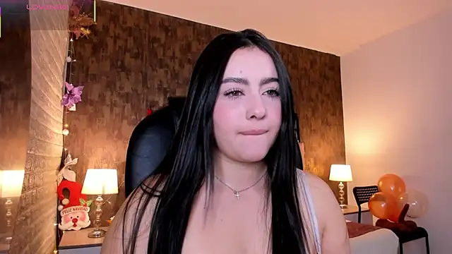 Snapshot of marian__stone chatting on 12/20/25, 07:17 marian stone online show from 12/20/25, 07:17