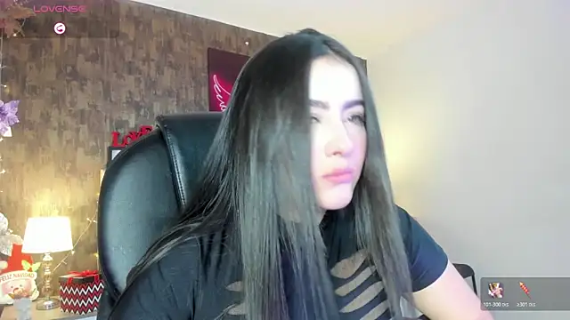 marian  stone online show from 12/15/25, 06:58