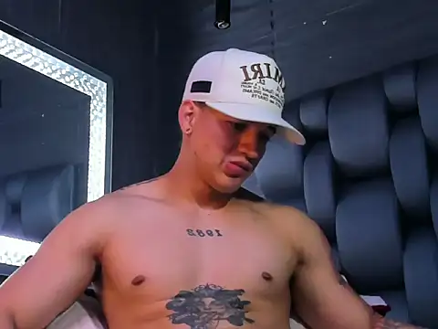 rocoo santos online show from 11/29/25, 02:01