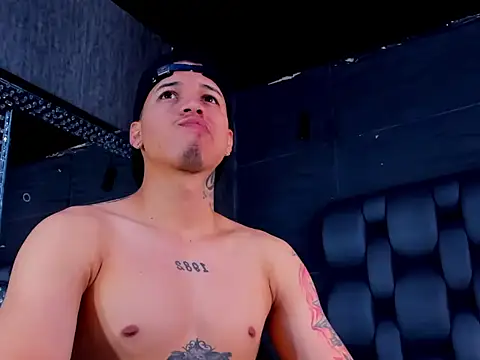 rocoo santos online show from 06/17/26, 05:45
