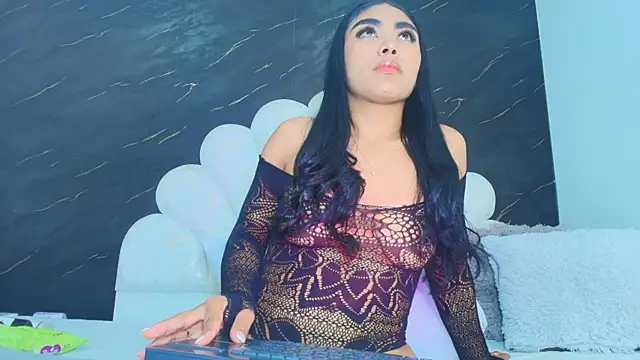 Roxana gomez online show from 04/16/26, 03:07