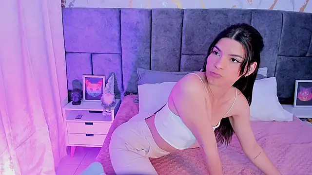 Astrid Velle online show from 11/15/25, 03:54