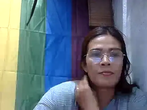 Snapshot of juicycum069 chatting on 06/17/26, 08:03 juicycum069 online show from 06/17/26, 08:03