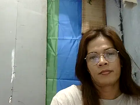 Snapshot of juicycum069 chatting on 05/12/26, 01:02 juicycum069 online show from 05/12/26, 01:02