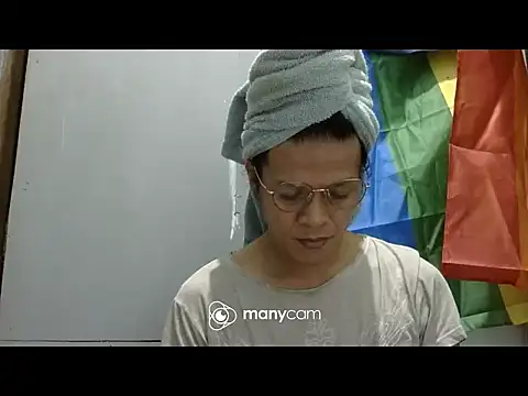 juicycum069 online show from 11/05/25, 01:31