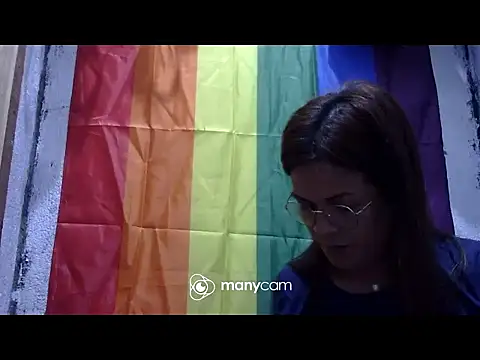 juicycum069 online show from 02/15/26, 01:06