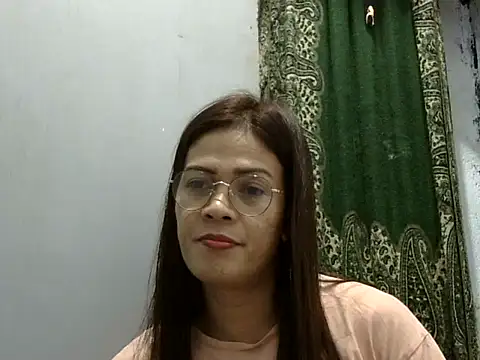 juicycum069 online show from 09/29/25, 09:16