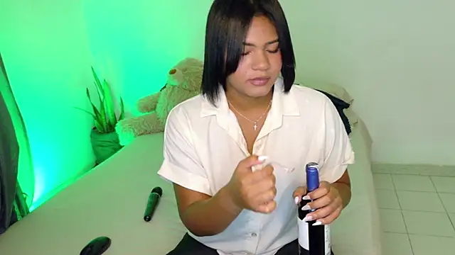 nudesketch1 online show from 10/04/25, 06:31