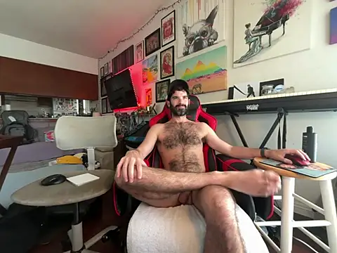 Pupscritch online show from 04/10/26, 06:48