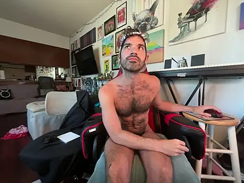 Pupscritch online show from 06/21/26, 09:42