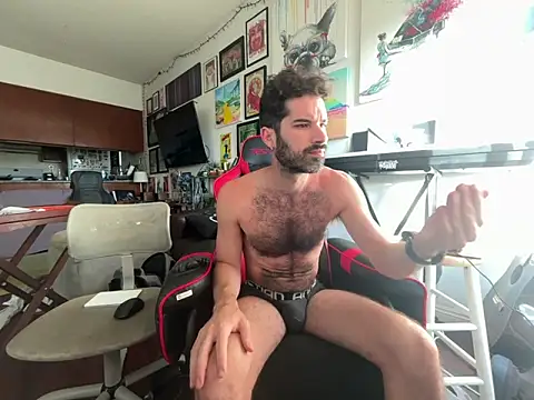 Pupscritch online show from 05/28/26, 01:50
