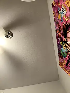 Capwildd 124 online show from 10/07/25, 12:06