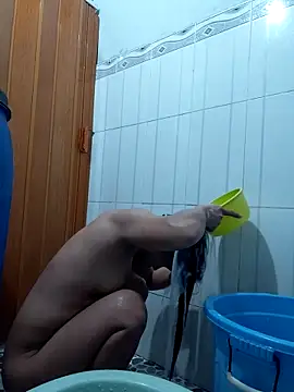 Snapshot of Anny-ly chatting on 09/10/25, 10:36 Anny-ly online show from 09/10/25, 10:36