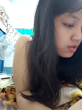 Snapshot of Anny-ly chatting on 09/09/25, 06:12 Anny-ly online show from 09/09/25, 06:12