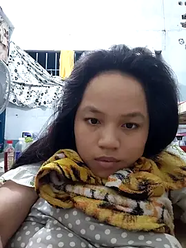 Snapshot of Anny-ly chatting on 10/13/25, 12:07 Anny-ly online show from 10/13/25, 12:07