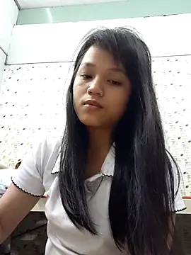 Snapshot of Anny-ly chatting on 12/17/25, 11:59 Anny-ly online show from 12/17/25, 11:59