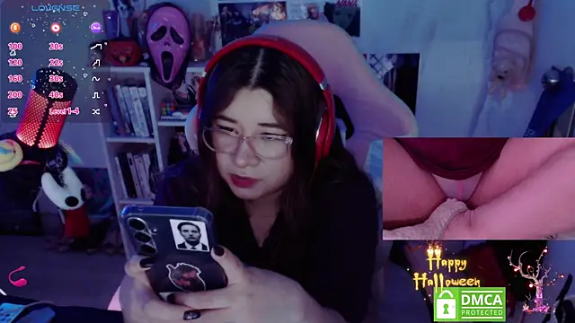 Pink girl0n online show from 11/05/25, 10:57