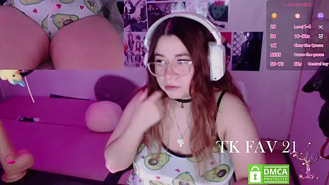 Pink girl0n online show from 05/01/26, 07:08