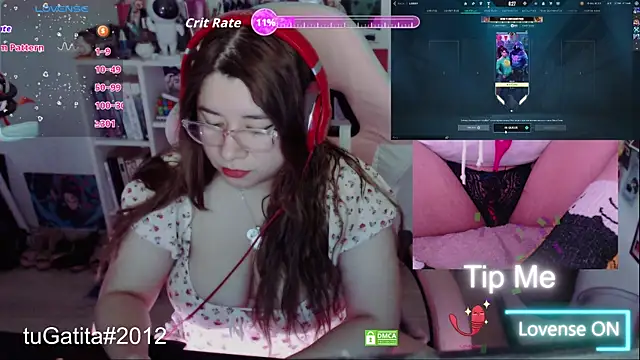Snapshot of Pink_girl0n chatting on 09/22/25, 08:15 Pink girl0n online show from 09/22/25, 08:15