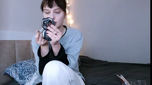 Pizda-Drozda online show from 12/16/25, 01:21