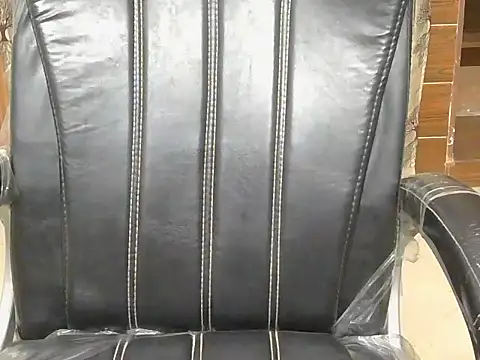 Diyaa Singh online show from 04/22/26, 08:21