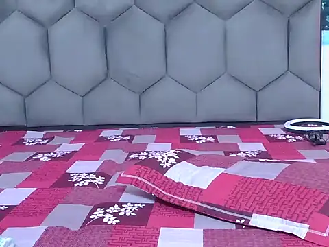 Diyaa Singh online show from 10/21/25, 05:12