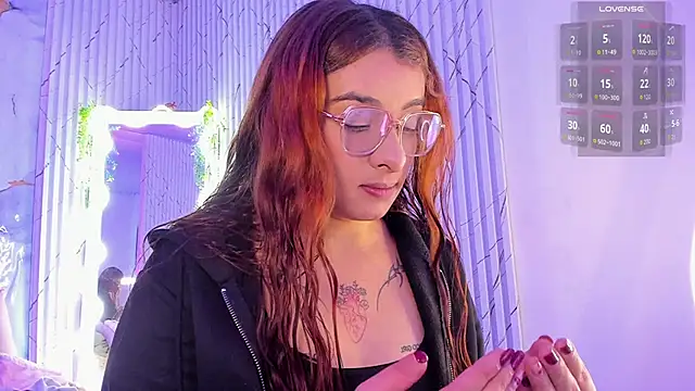 Naomy tay1 online show from 03/20/26, 03:40