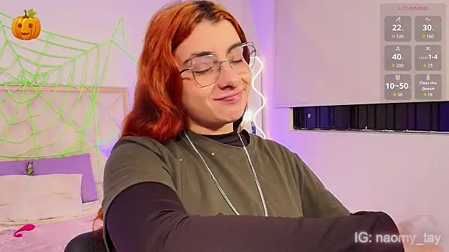 Naomy tay1 online show from 11/02/25, 03:33