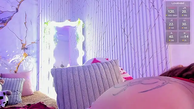 Naomy tay1 online show from 03/27/26, 08:26