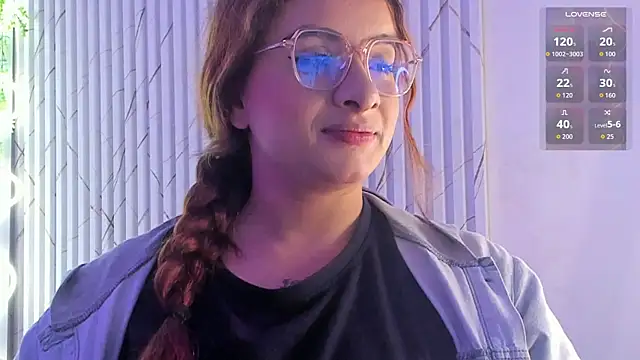 Naomy tay1 online show from 04/08/26, 02:57