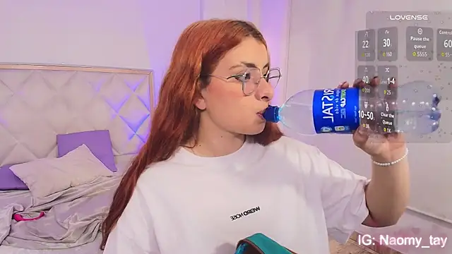 Naomy tay1 online show from 10/18/25, 03:08