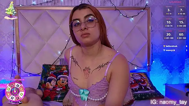 Naomy tay1 online show from 12/15/25, 07:47