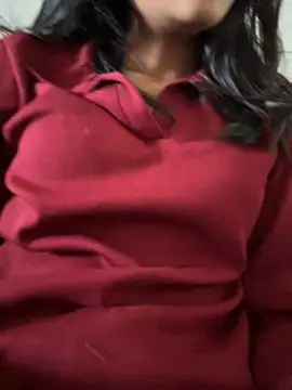 Snapshot of modelnishu chatting on 09/11/25, 10:48 modelnishu online show from 09/11/25, 10:48