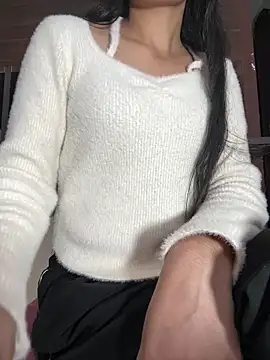 Snapshot of modelnishu chatting on 02/08/26, 04:15 modelnishu online show from 02/08/26, 04:15