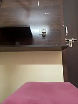 Snapshot of modelnishu chatting on 02/03/26, 02:10 modelnishu online show from 02/03/26, 02:10