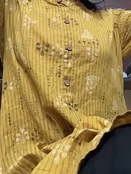 Snapshot of modelnishu chatting on 02/27/26, 05:02 modelnishu online show from 02/27/26, 05:02