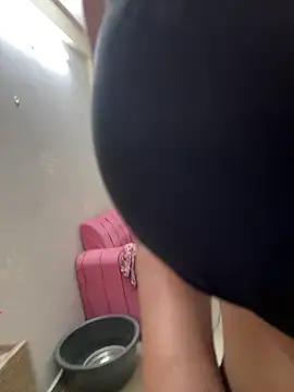 modelnishu online show from 04/11/26, 01:13