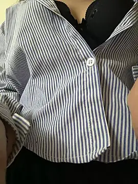 modelnishu online show from 03/25/26, 03:44