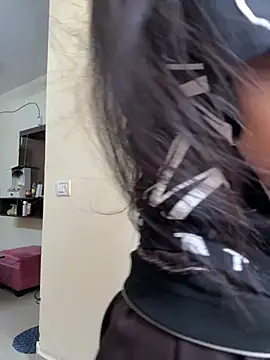 modelnishu online show from 04/30/26, 05:47