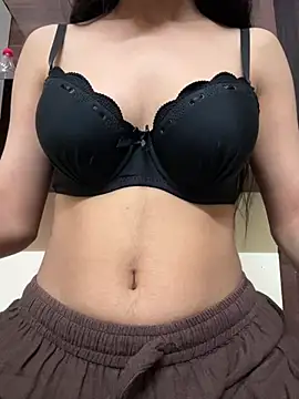 modelnishu online show from 04/13/26, 01:15