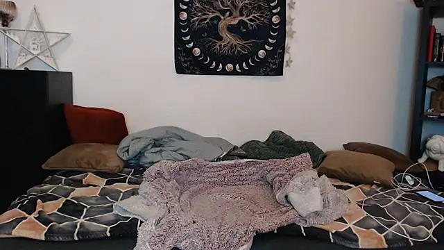 Sidney Rockz online show from 12/22/25, 06:35