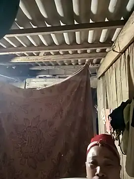 Snapshot of Mamapm20 chatting on 09/14/25, 11:43 Mamapm20 online show from 09/14/25, 11:43